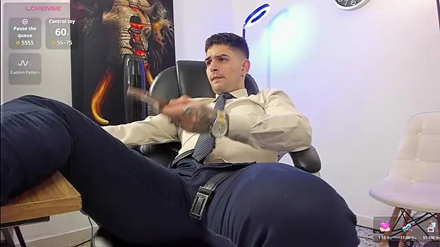 Snapshot of Nicolas_Fellener chatting on October 2025 05:55:01 AM Nicolas Fellener online show from October 2025 05:55:01 AM