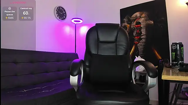 Snapshot of Nicolas_Fellener chatting on March 2026 05:44:01 AM Nicolas Fellener online show from March 2026 05:44:01 AM