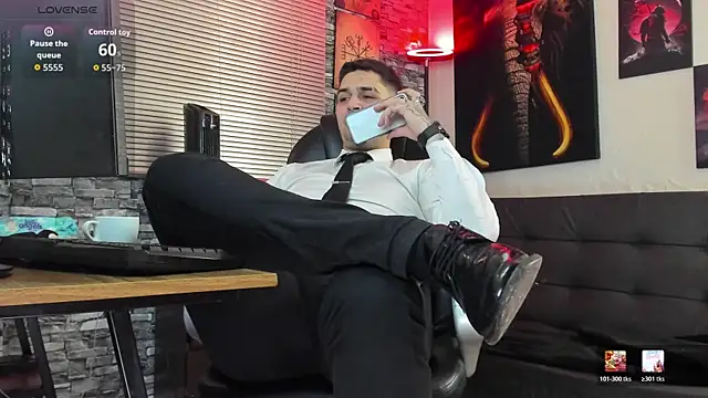Nicolas Fellener online show from July 2026 02:42:01 AM