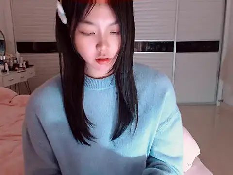 Snapshot of -Lucky_Girl chatting on February 2025 08:56:02 AM -Lucky Girl online show from February 2025 08:56:02 AM