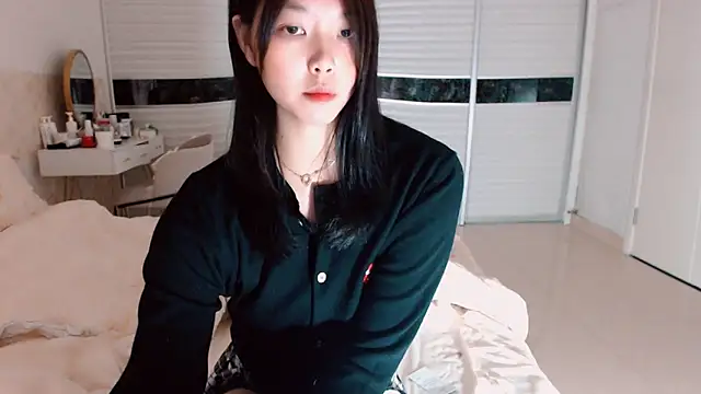 Snapshot of -Lucky_Girl chatting on September 2025 01:57:02 PM -Lucky Girl online show from September 2025 01:57:02 PM