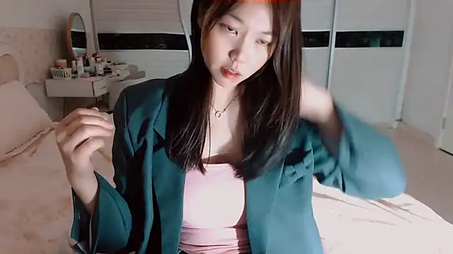 -Lucky Girl online show from May 2026 12:54:02 PM