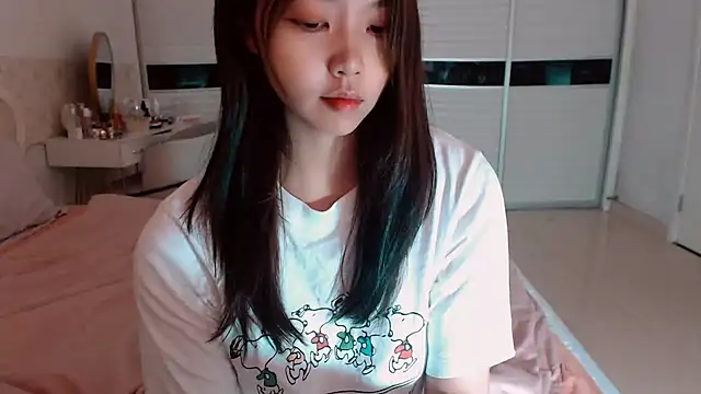 -Lucky Girl online show from June 2026 02:01:01 AM
