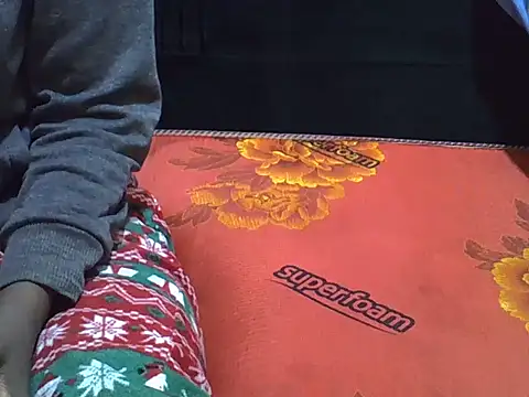 Snapshot of sweet_veee chatting on December 2025 06:42:02 AM sweet veee online show from December 2025 06:42:02 AM