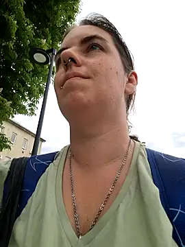 Jassiundich2 online show from May 2026 01:49:02 PM