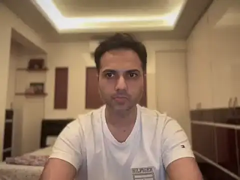 Snapshot of immog727 chatting on October 2025 06:15:01 PM immog727 online show from October 2025 06:15:01 PM