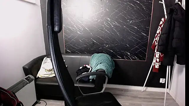 littleviki7 online show from February 2025 05:08:01 AM