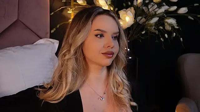 Snapshot of KatyaBelle chatting on January 2025 09:00:02 PM KatyaBelle online show from January 2025 09:00:02 PM