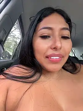 emmyjhonson07 online show from January 2026 05:07:01 PM