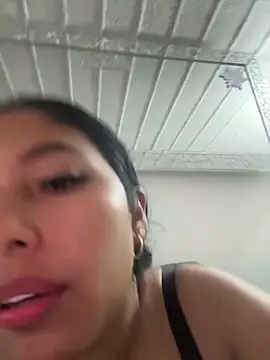 emmyjhonson07 online show from May 2026 11:59:02 AM