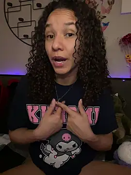 Snapshot of _Neeka_ chatting on December 2024 04:07:02 AM Neeka online show from December 2024 04:07:02 AM