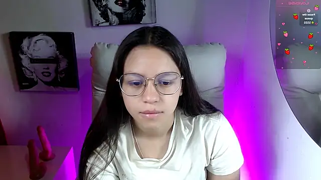 SamanthaRoldaan online show from November 2025 02:57:02 PM