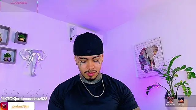 JordanSmiith  online show from April 2026 08:29:02 PM