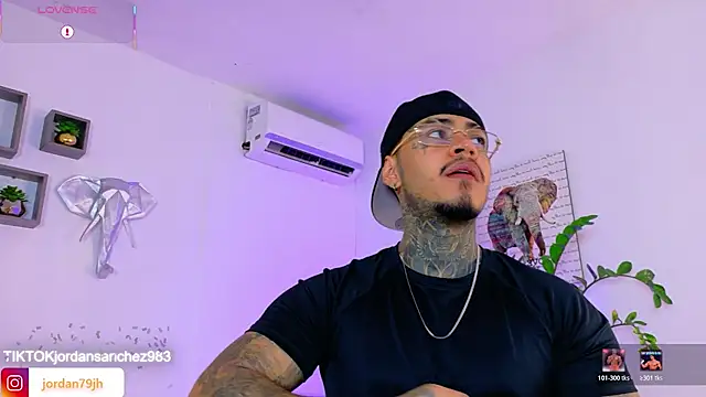 JordanSmiith  online show from May 2026 09:19:01 PM