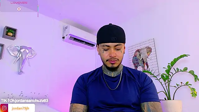 JordanSmiith  online show from June 2026 09:57:02 PM
