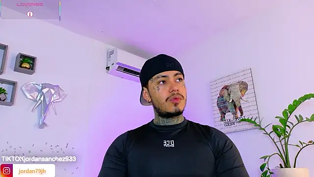 JordanSmiith  online show from June 2026 09:35:01 PM