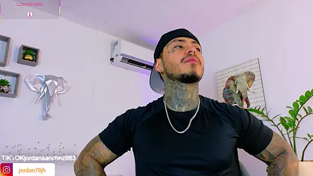 JordanSmiith  online show from June 2026 08:00:02 PM