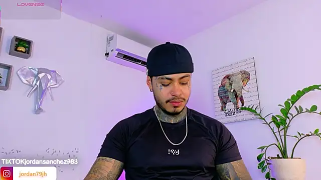 JordanSmiith  online show from June 2026 09:39:02 PM