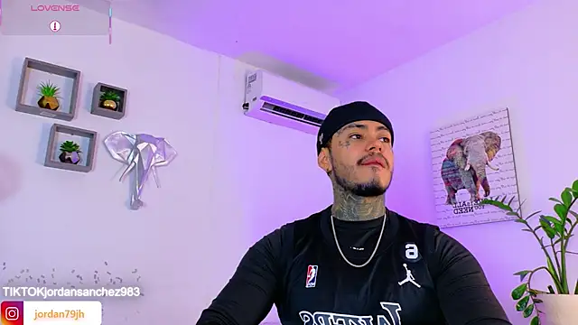 JordanSmiith  online show from June 2026 09:38:02 PM