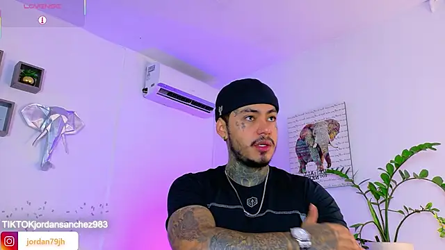 JordanSmiith  online show from June 2026 04:09:01 PM
