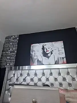 Snapshot of _nicolehotshemale chatting on January 2025 01:32:01 AM nicolehotshemale online show from January 2025 01:32:01 AM