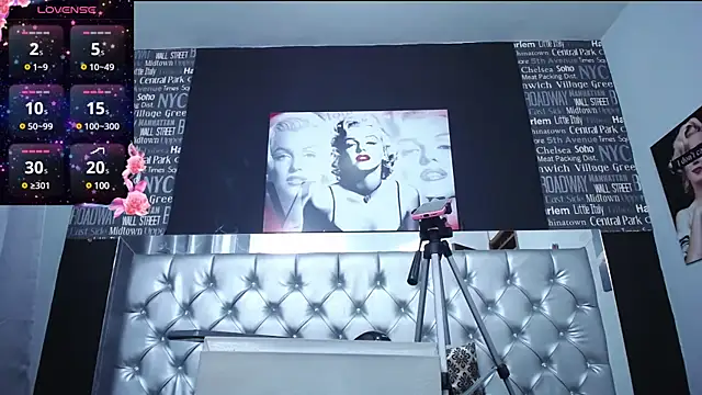 Snapshot of _nicolehotshemale chatting on March 2025 12:17:01 AM nicolehotshemale online show from March 2025 12:17:01 AM