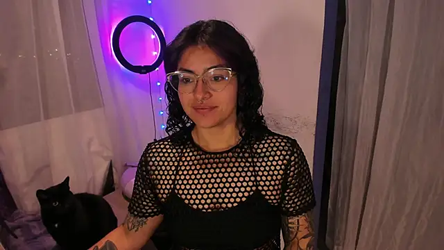 witchviolet online show from January 2025 12:37:02 AM