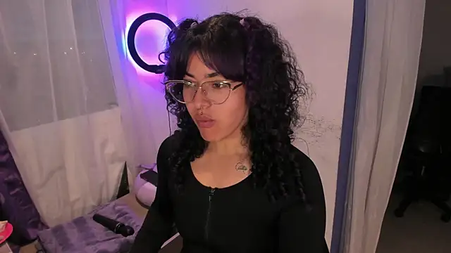 witchviolet online show from January 2025 11:09:01 PM