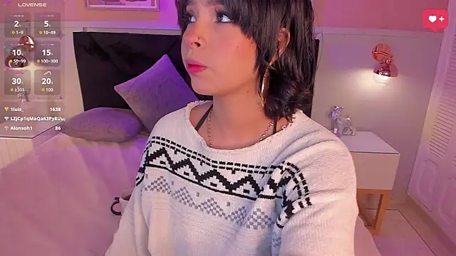 chloe watson  online show from May 2026 07:52:02 PM