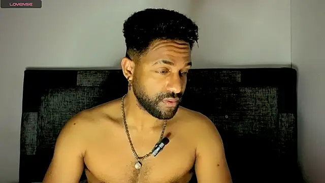 bbcblackhot34 online show from November 2025 04:00:01 AM