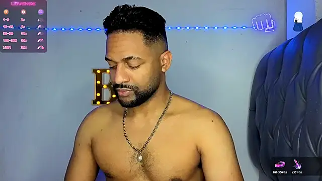 Snapshot of bbcblackhot34 chatting on February 2026 02:11:01 AM bbcblackhot34 online show from February 2026 02:11:01 AM