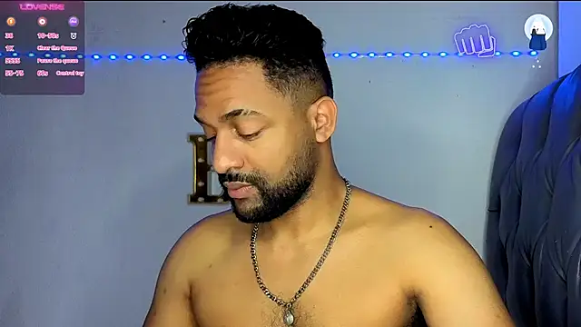 Snapshot of bbcblackhot34 chatting on March 2026 02:07:02 AM bbcblackhot34 online show from March 2026 02:07:02 AM