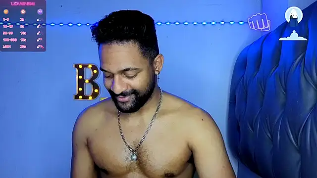 Snapshot of bbcblackhot34 chatting on March 2026 02:17:02 AM bbcblackhot34 online show from March 2026 02:17:02 AM