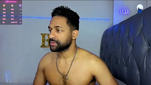 Snapshot of bbcblackhot34 chatting on March 2026 02:22:01 AM bbcblackhot34 online show from March 2026 02:22:01 AM