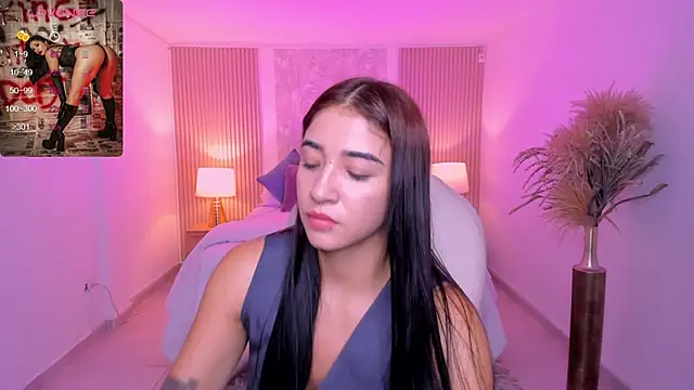 Antonella Grayy online show from October 2025 11:07:01 AM