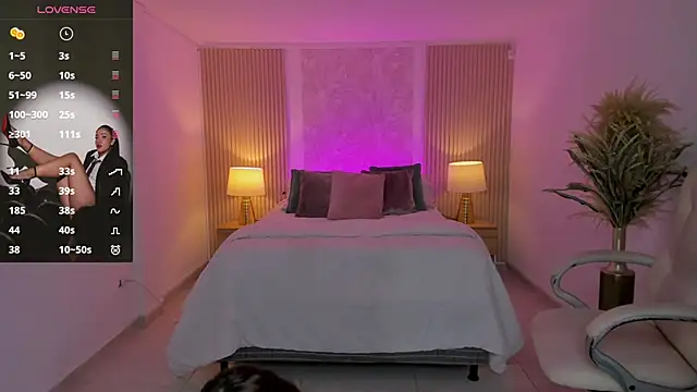 Antonella Grayy online show from November 2025 11:02:02 AM