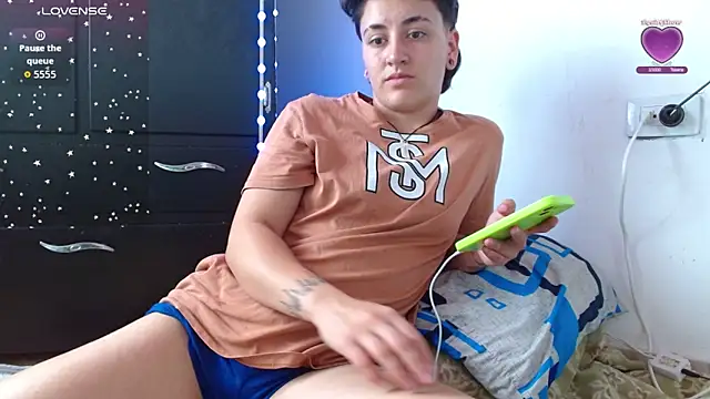 linda 33 online show from September 2025 06:13:02 PM