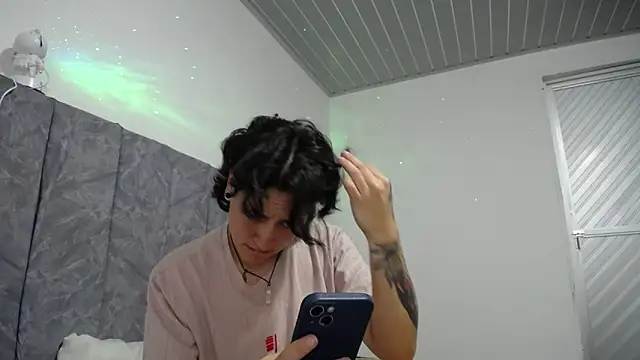 linda 33 online show from January 2026 10:02:02 PM