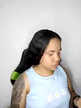 Snapshot of leila_22 chatting on January 2025 09:51:02 AM leila 22 online show from January 2025 09:51:02 AM