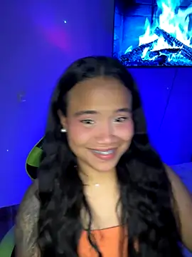 leila 22 online show from November 2025 08:14:01 AM