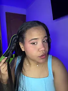 leila 22 online show from March 2026 08:10:01 AM