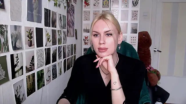 CapriScorpion online show from April 2026 01:06:01 PM