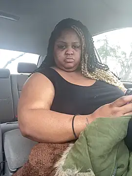 Snapshot of kweenxkarma chatting on March 2025 01:24:02 AM kweenxkarma online show from March 2025 01:24:02 AM