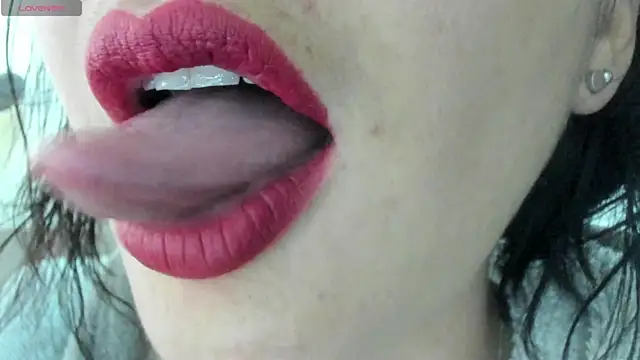 queen fetish online show from March 2025 08:27:02 PM