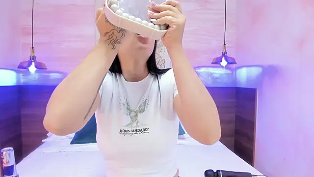 AnneDixie online show from January 2026 03:11:02 AM