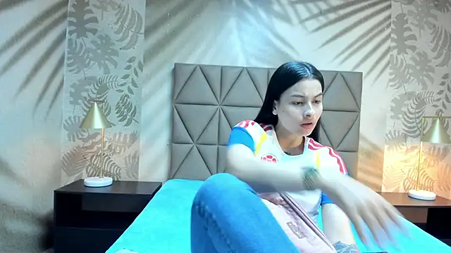 AnneDixie online show from June 2026 04:22:01 AM