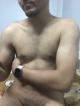 Snapshot of Arabian-B chatting on October 2025 12:19:02 PM Arabian-B online show from October 2025 12:19:02 PM