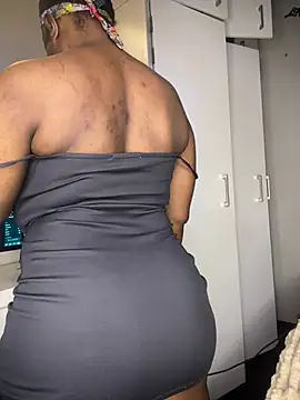 Bustygoddess32 online show from April 2026 12:46:02 AM