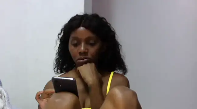 Sexxybella27 online show from February 2025 10:42:02 PM