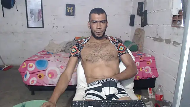 Snapshot of erik_alexander chatting on November 2025 10:08:02 PM erik alexander online show from November 2025 10:08:02 PM